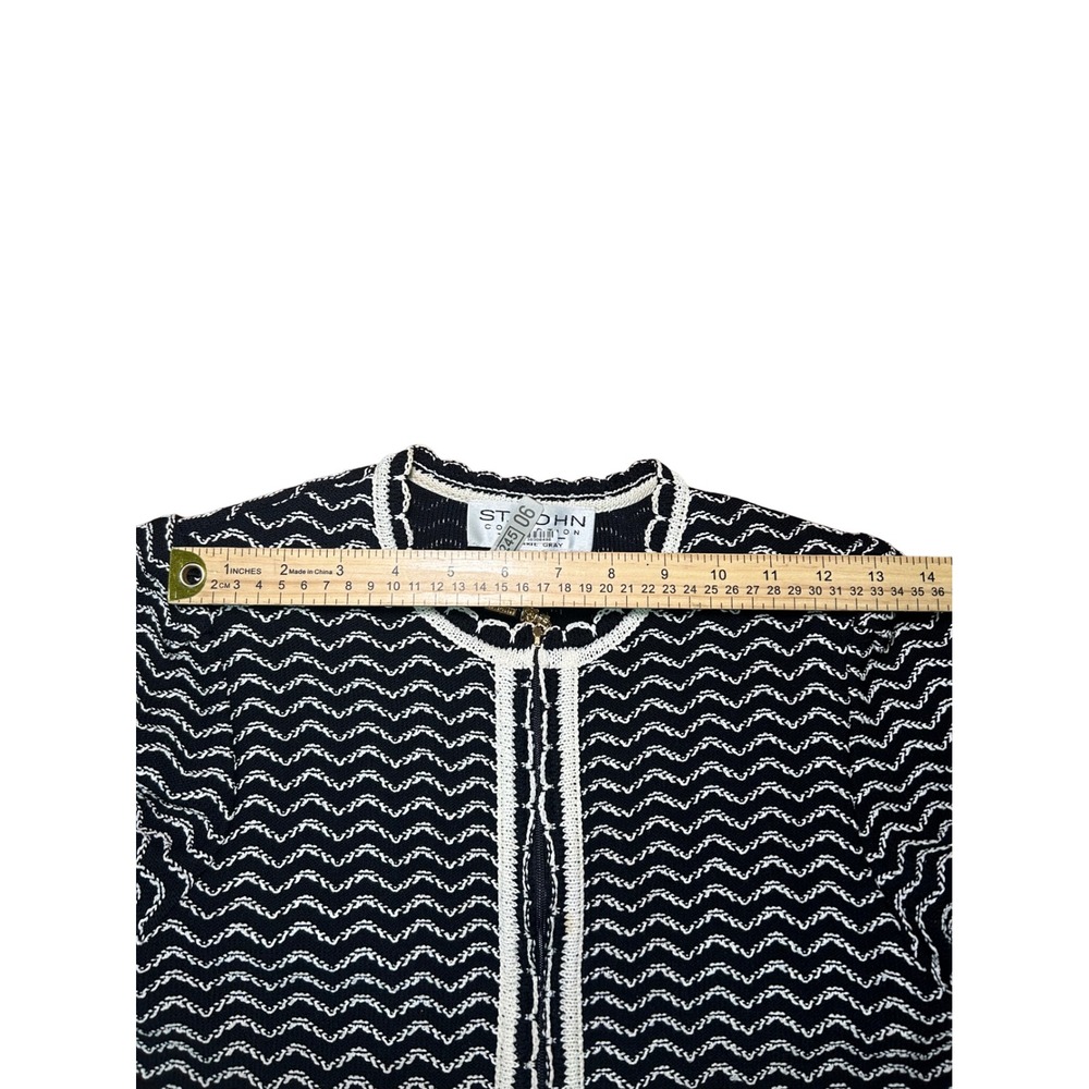 St John Collection Knit Jacket Black White Zigzag Trim Zipper Gold Accent Size 2 - Picture 7 of 9